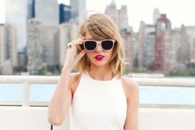 Lean It UP WSOTD, 9.22: Taylor Swift — Shake It Off