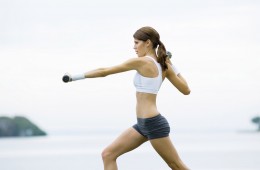 18 Reasons Why You NEED To Lift Weights, Especially If You’re a Woman