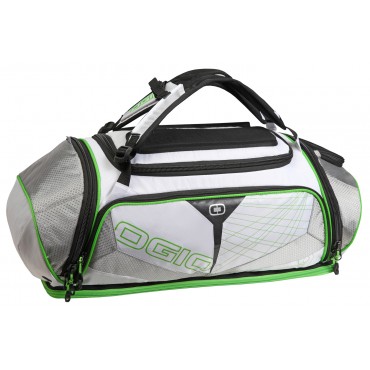 ogio, ogio gym bag, fitness gift ideas, best christmas gifts for men, best christmas gifts for women, holiday fitness gifts, best fitness gifts, best workout gifts, fitness gift guide, best running gifts, fitness gift ideas