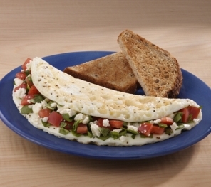 Spinach Feta Tomato Omelette, egg white omelette, spinach feta tomato egg white omelette, low calorie omelette, omelette recipes