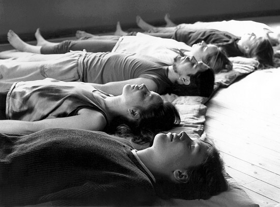 Yoga Improves Sleeping Patterns yoga, yoga benefits, benefits of yoga, health benefits of yoga, yoga uterine health, yoga sleep, yoga mental health, types of yoga, what is yoga, yoga for sleep, yoga positions, yoga for beginners, beginner yoga