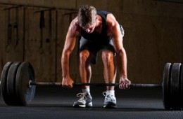 Not Growing? Stop Killing Your Training With These 5 Beginner’s Lifting Mistakes