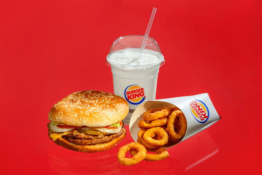 fast food, fast food calories, fast food nutrition, 2000 calories, what does 2000 calories look like, fast food restaurants, fast foods, fast food facts, what 2000 calories looks like